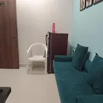 Orraica Stays Standard Living