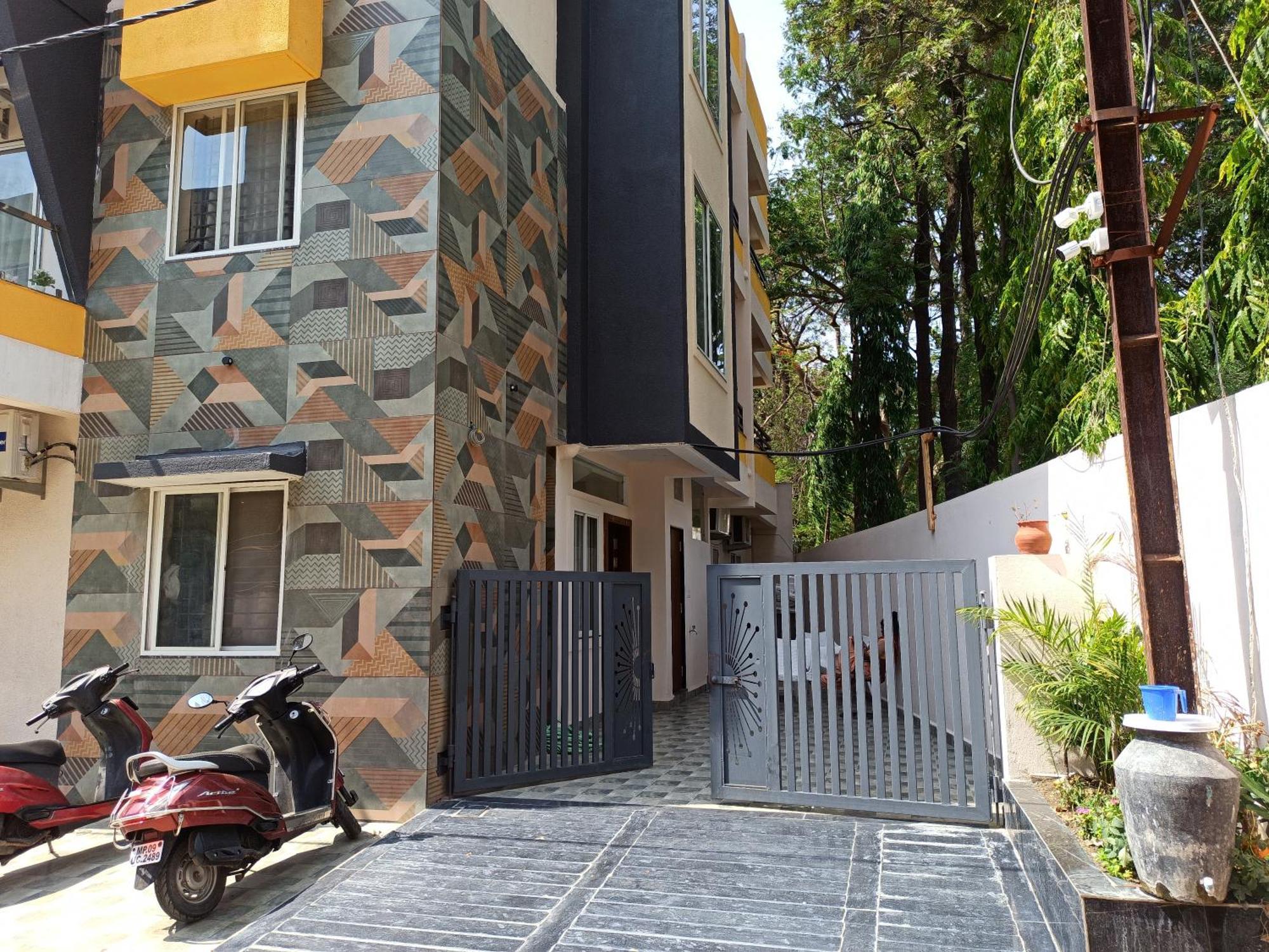 Apartment Orraica Standard Living Indore